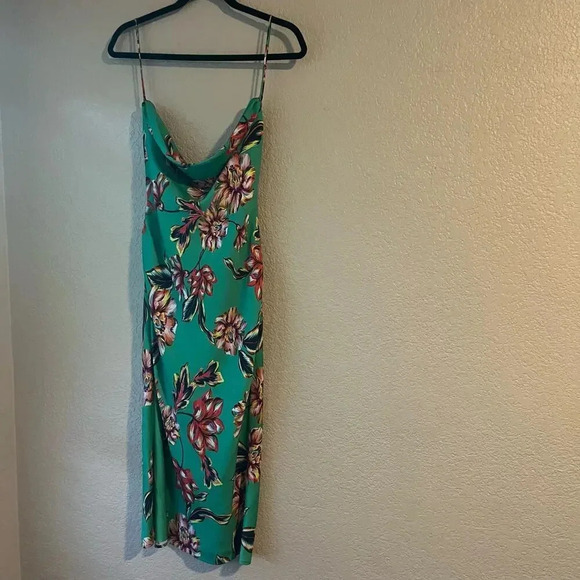 New Michael Costello Revolve Bentley Dress Slip Green Tropical Floral XS NWT - Picture 4 of 12